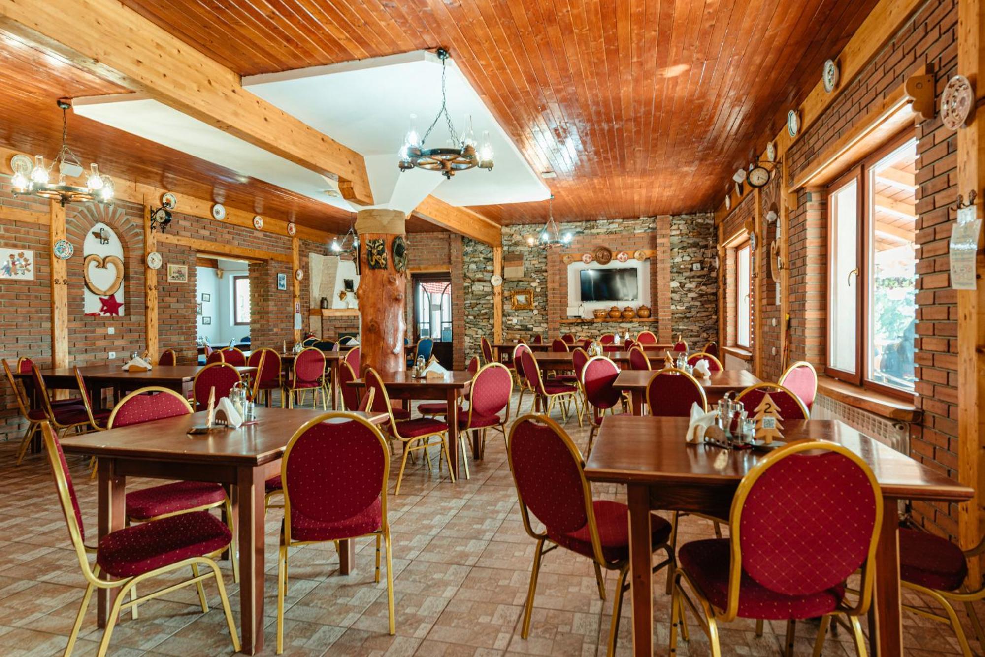 Complex Turistic Alpina Blazna Sant Hotel Exterior photo