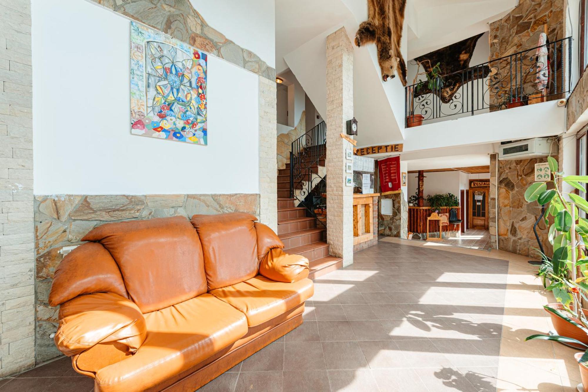 Complex Turistic Alpina Blazna Sant Hotel Exterior photo